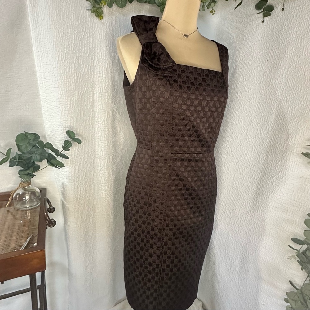David Meister Chocolate Brown Dot Textured Midi Sheath Lined Dress w/Bow Size 6 - Picture 4 of 15